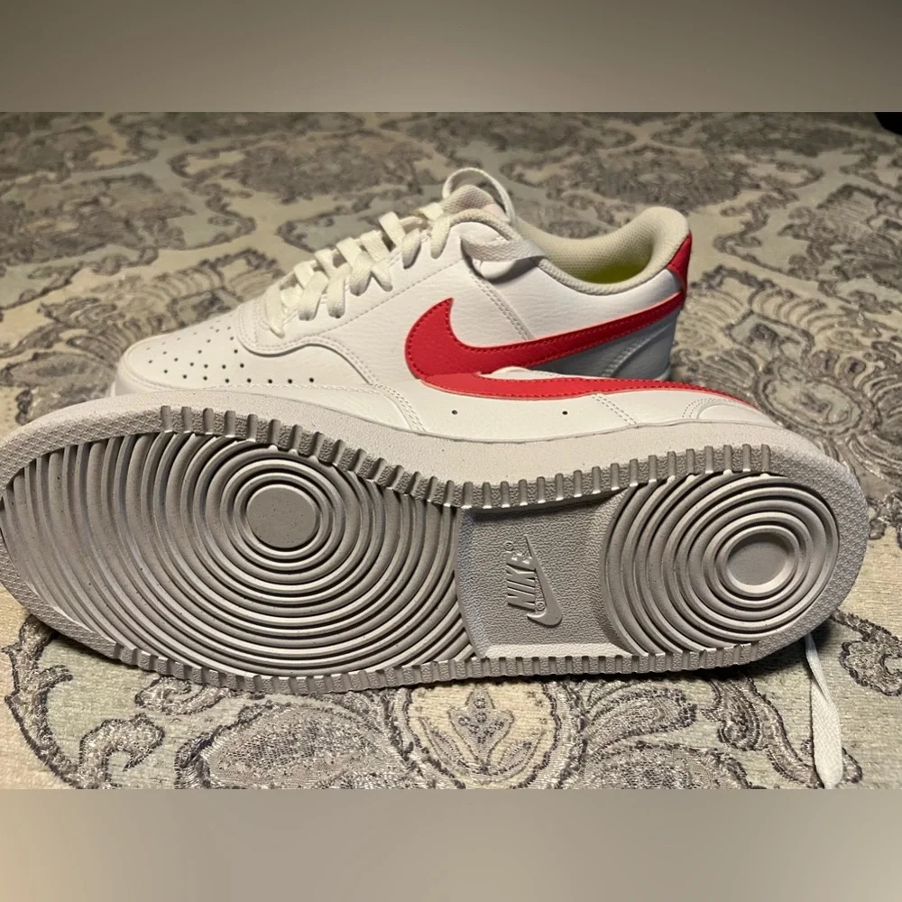 Nike Court Vision Low Top Shoes - Picture 4 of 7